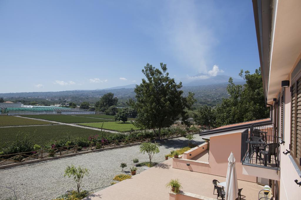 Il Giardino Country Holiday With Pool Taormina Exterior photo